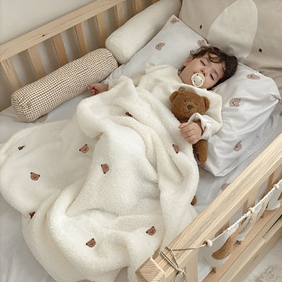 Couverture bébé endormit paisiblement