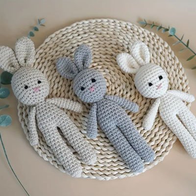 Doudou lapin pour des sommeils plus tendre