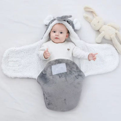 bebe a l interieure de son nid d ange