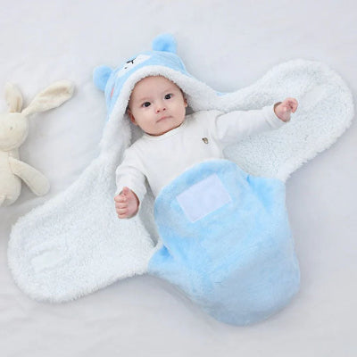 bebe bouge dans un nid d ange