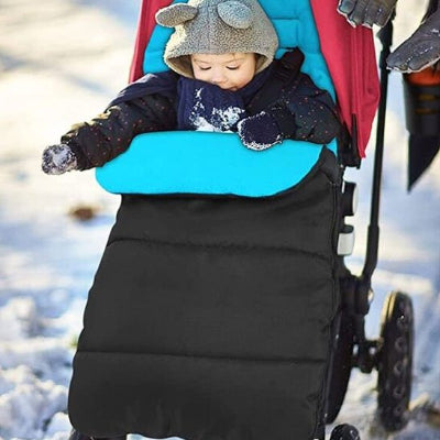 Chanceliere poussette turquoise maintient bébé chaud en hiver