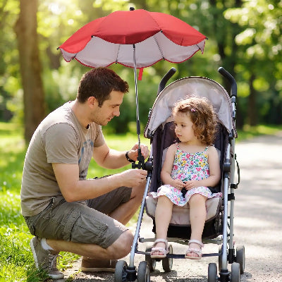 ombrelles poussettes utilises pour petite fille