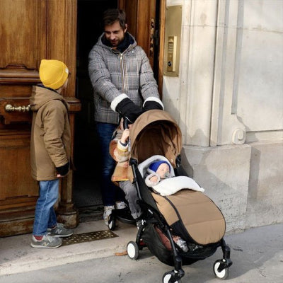 Poussette Chanceliere papa protège bébé pour balader